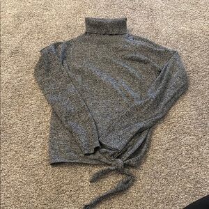 Gap women’s turtleneck tie sweater gray small
